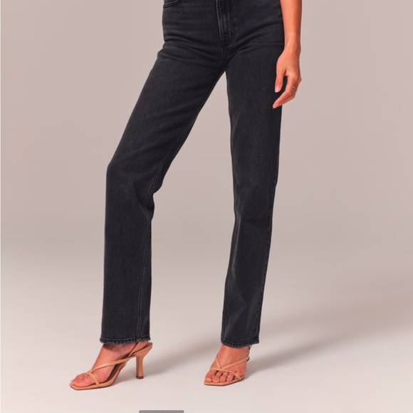 Abercrombie & Fitch Women's High Rise Jeans - Black - Picture 3 of 9